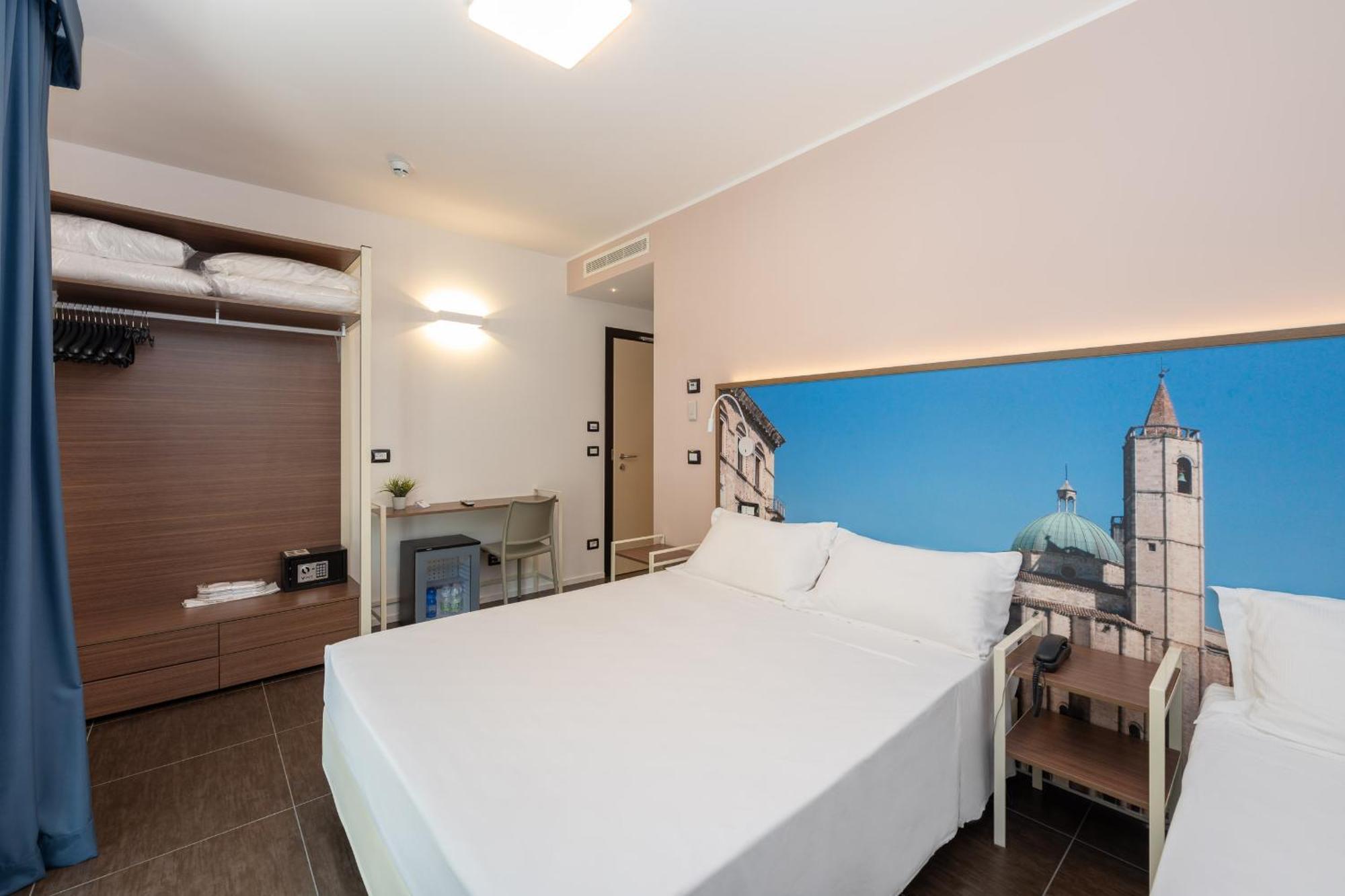 Hotel Velia Grottammare Kültér fotó
