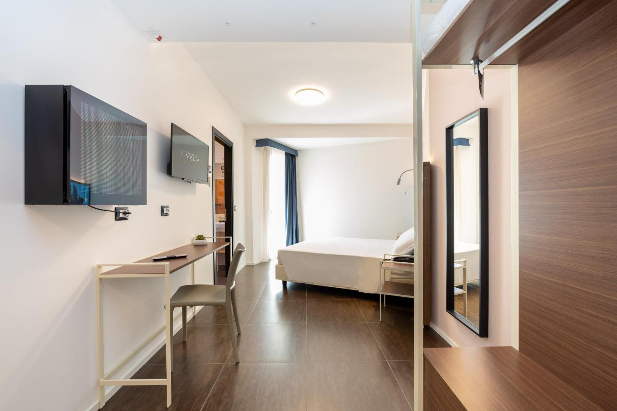 Hotel Velia Grottammare Kültér fotó