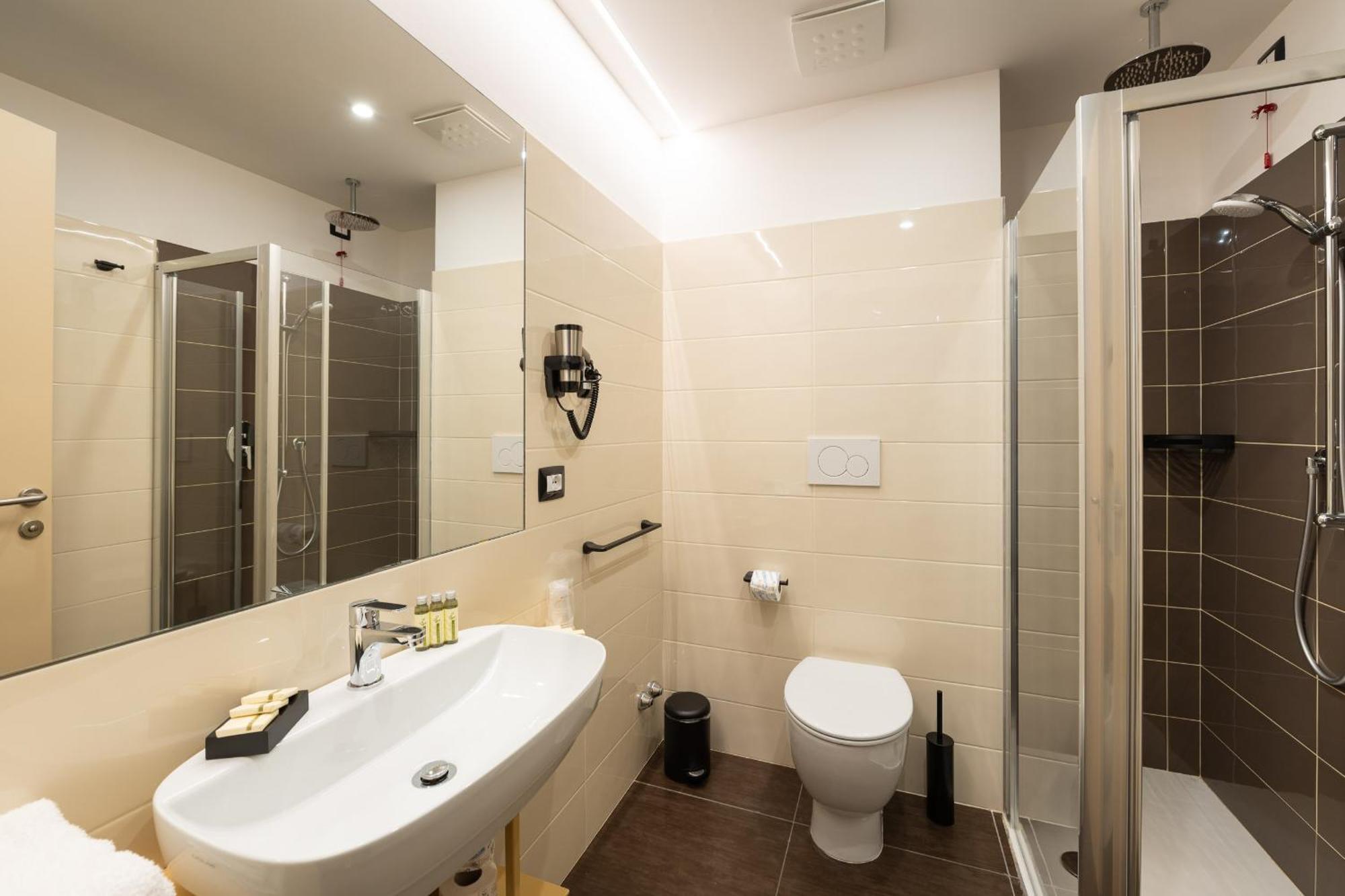 Hotel Velia Grottammare Kültér fotó