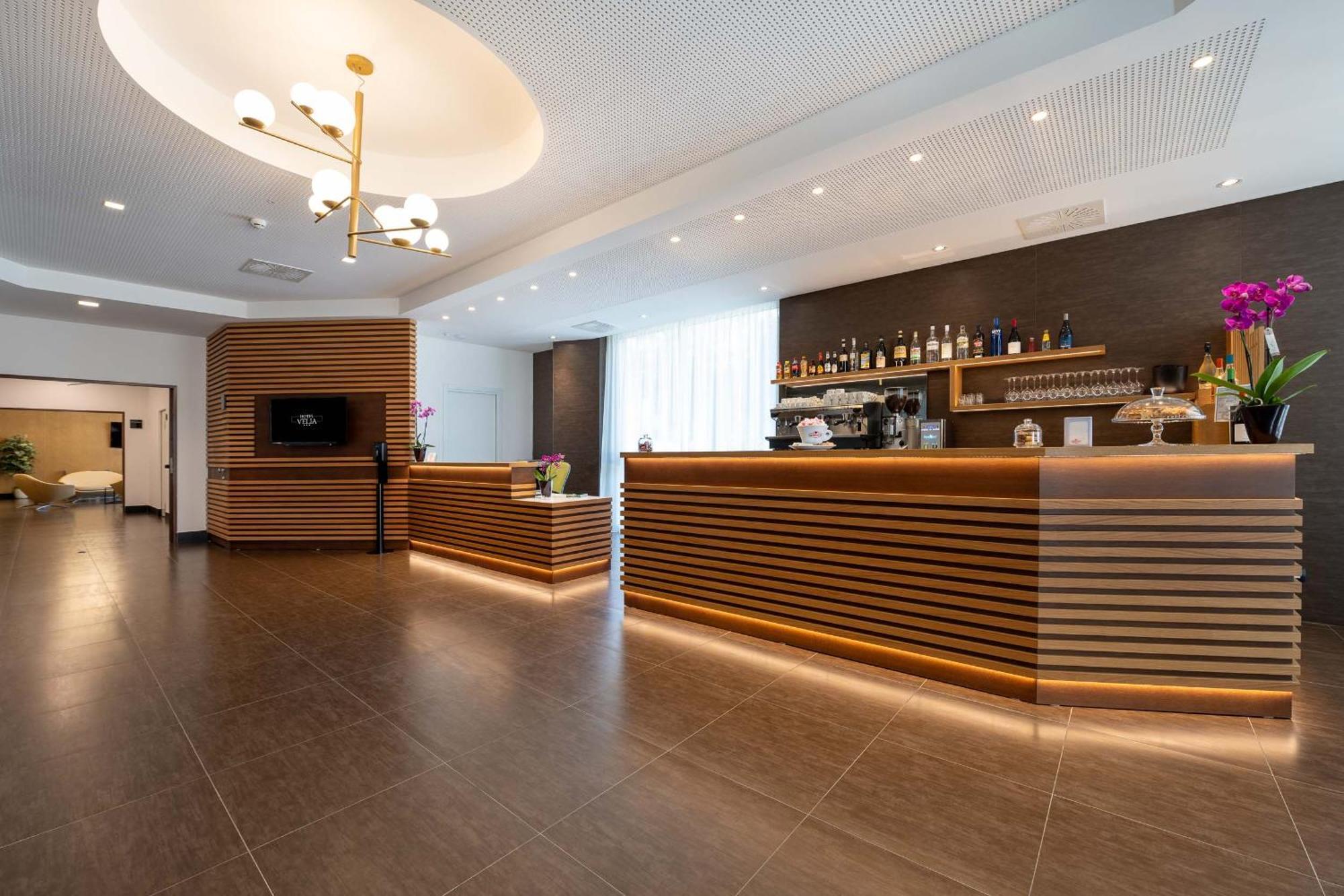 Hotel Velia Grottammare Kültér fotó