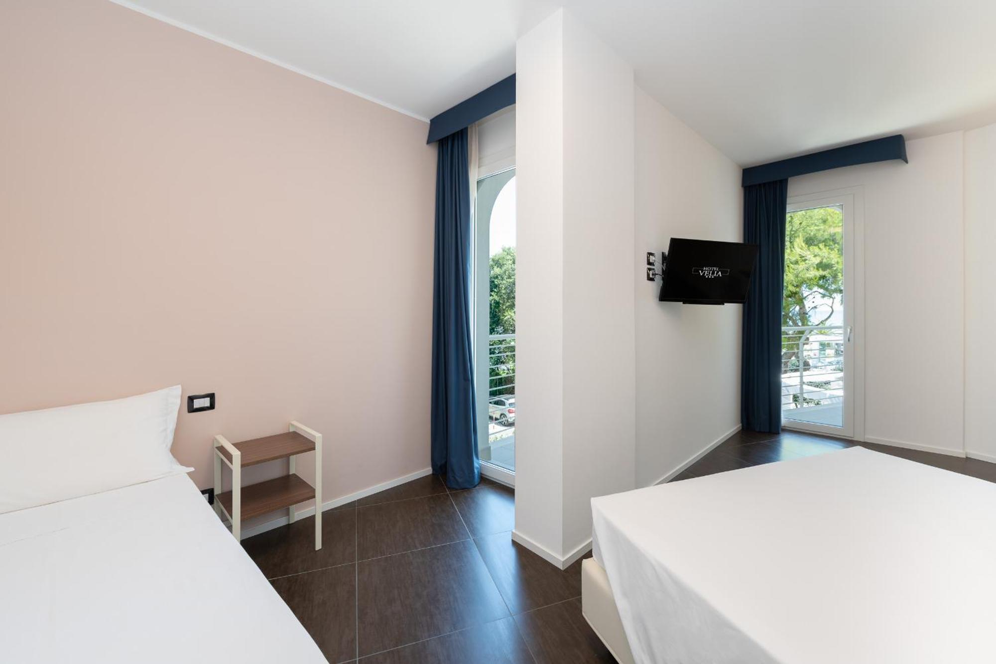 Hotel Velia Grottammare Kültér fotó